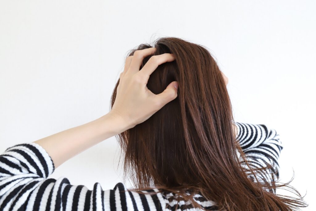 イライラする女性